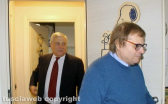 Antonio Tajani nella sede di Tusciaweb con il direttore Carlo Galeotti