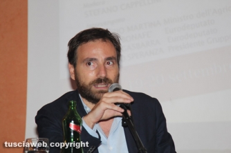 Il ministro Maurizio Martina e l\'europarlamentare Simona Bonafè