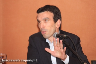 Il ministro Maurizio Martina e l\'europarlamentare Simona Bonafè