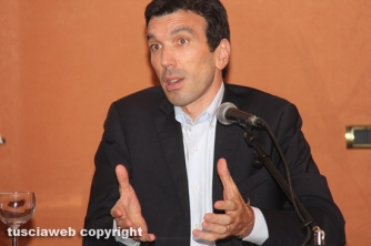 Il ministro Maurizio Martina e l\'europarlamentare Simona Bonafè