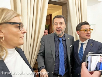 Il ministro Salvini alla cena della Lega