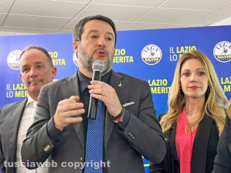 Il ministro Salvini alla cena della Lega