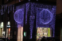 Il Natale illumina il centro