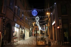 Il Natale illumina il centro