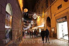 Il Natale illumina il centro