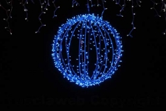 Il Natale illumina il centro
