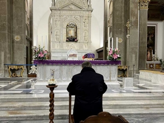Il nuovo vescovo Piazza in visita a Santa Rosa, alla Quercia, al carcere e a Villa Rosa