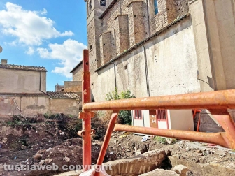 Il palazzo demolito