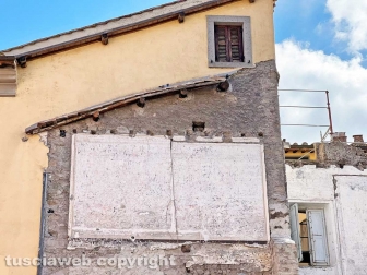 Il palazzo demolito