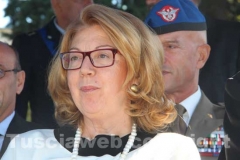 Il passaggio di consegne alla scuola marescialli Am