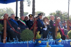 Il passaggio di consegne alla scuola marescialli Am