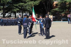 Il passaggio di consegne alla scuola marescialli Am