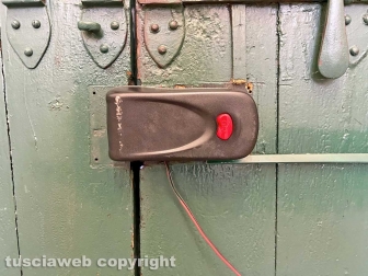 Il portone dell'anagrafe