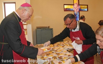 Il pranzo per i poveri