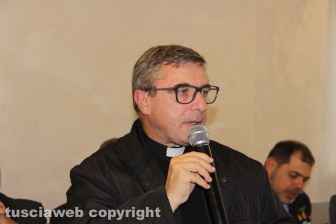 Il pranzo sociale dei facchini di santa Rosa