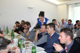 Il pranzo sociale dei facchini