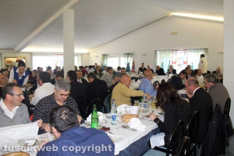 Il pranzo sociale dei facchini