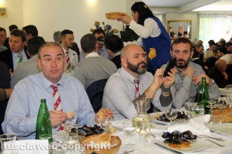 Il pranzo sociale dei facchini