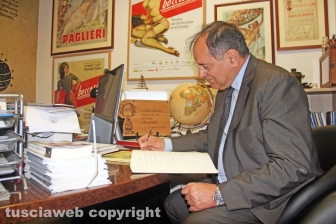 Il prefetto in visita a Tusciaweb