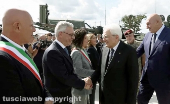 Il presidente Sergio Mattarella al poligono di Monte Romano - Il prefetto Sergio Pomponio