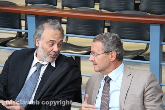 Gabbianelli e il suo avvocato in una delle passate udienze