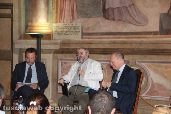 Il procuratore Auriemma a Caffeina