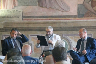 Il procuratore Auriemma a Caffeina