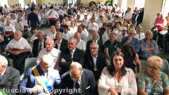 Il raduno dei facchini a palazzo dei Papi