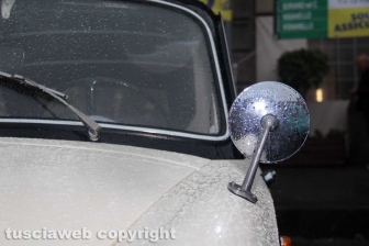 Il raduno delle Fiat 500 a piazza della Rocca