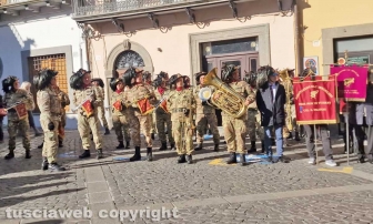 A Montefiascone il raduno provinciale dei bersaglieri con fanfare e labari
