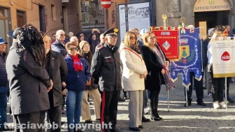 A Montefiascone il raduno provinciale dei bersaglieri con fanfare e labari