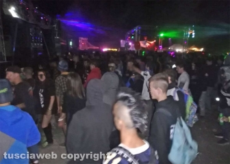 Il rave party alla centrale di Montalto di Castro