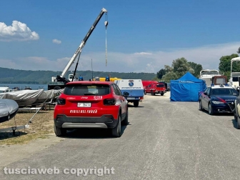 Lago di Vico - Ricerche del disperso - Il recupero del corpo di Luigi Cavallari