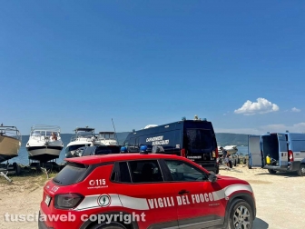 Lago di Vico - Ricerche del disperso - Il recupero del corpo di Luigi Cavallari
