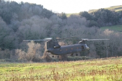 Recupero dell\'elicottero precipitato - L\'intervento di un CH-47 Chinook
