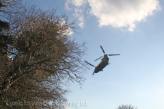 Recupero dell\'elicottero precipitato - L\'intervento di un CH-47 Chinook