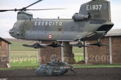 Il recupero di un Ab 206 che era crollato nei pressi di Tuscania