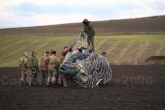 Il recupero di un Ab 206 che era crollato nei pressi di Tuscania
