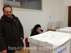 Il voto alle primarie del Pd