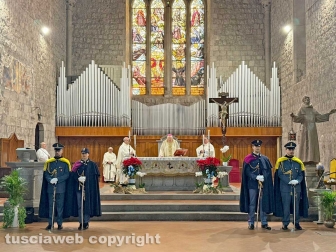 Basilica di San Francesco - Ricordo del bombardamento su Viterbo del 17 gennaio 1944