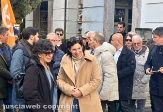 Sutri - Ricordo di David Sassoli - Elly Schlein porta i fiori sulla tomba