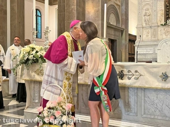 Patto d'amore Madonna della Quercia - La sindaca Frontini e il vescovo Piazza