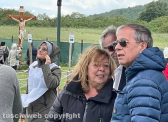 Madonna di Trevignano - La sedicente veggente Gisella Cardia col marito Gianni