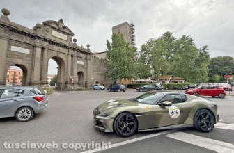 Il rombo dei motori della Mille miglia fa vibrare Viterbo