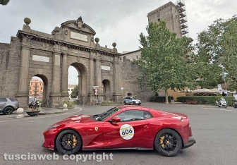 Il rombo dei motori della Mille miglia fa vibrare Viterbo