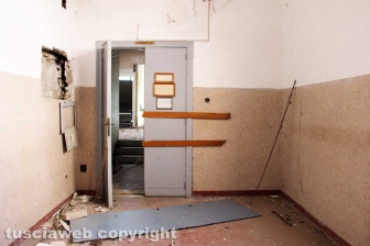 Il saccheggio delle Terme ex Inps