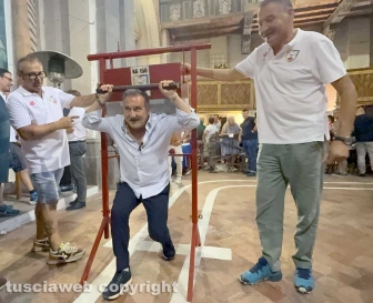 Facchini di santa Rosa - Il secondo giorno delle prove di portata - Enrico Panunzi