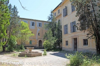 Il seminario abbandonato di San Bernardino