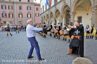 Il sindaco Giovanni Arena in singolar tenzone
