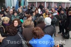 Villa Buon respiro, il sit-in dei genitori dei malati psichici alla Cittadella della salute